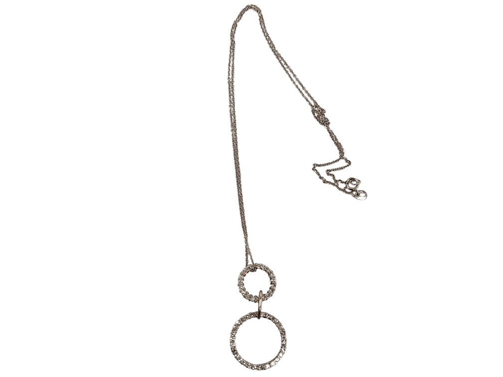 Beautiful 14K Gold Eternity Circle Necklace