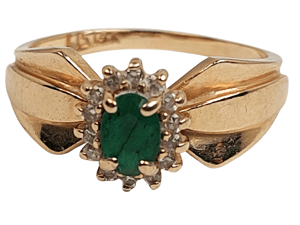 Vintage 14K Gold Emerald and Diamond Ring 