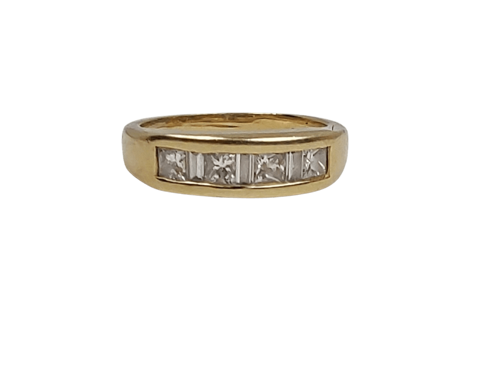 18K Gold Ladies Diamond Wedding Band