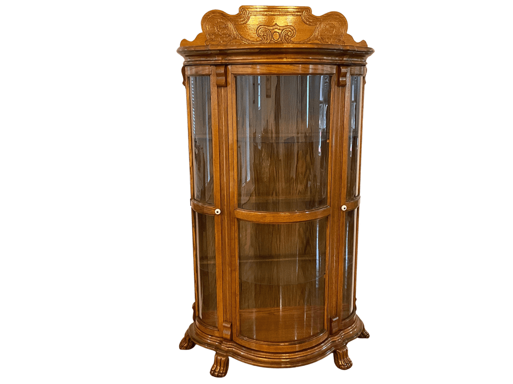 Beautiful Bow Front Oak China Cabinet 