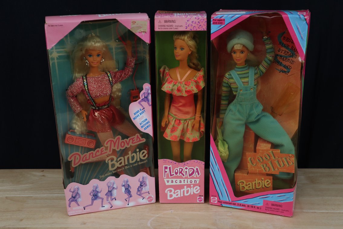 (1) 1994 Dance Moves Barbie New in Box,(1) 1998 Florida Vacation Barbie, (1) 1997 Cool Blue Barbie