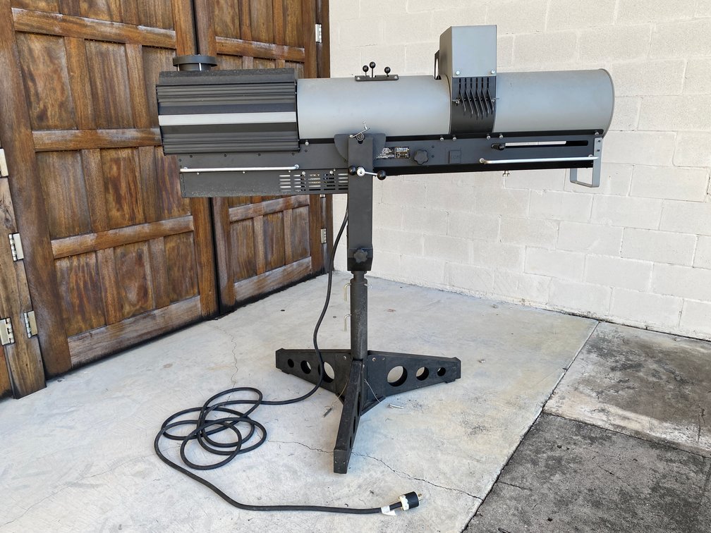 Lycian 1290 2kW Xenon XLT Long Throw Followspot on Stand