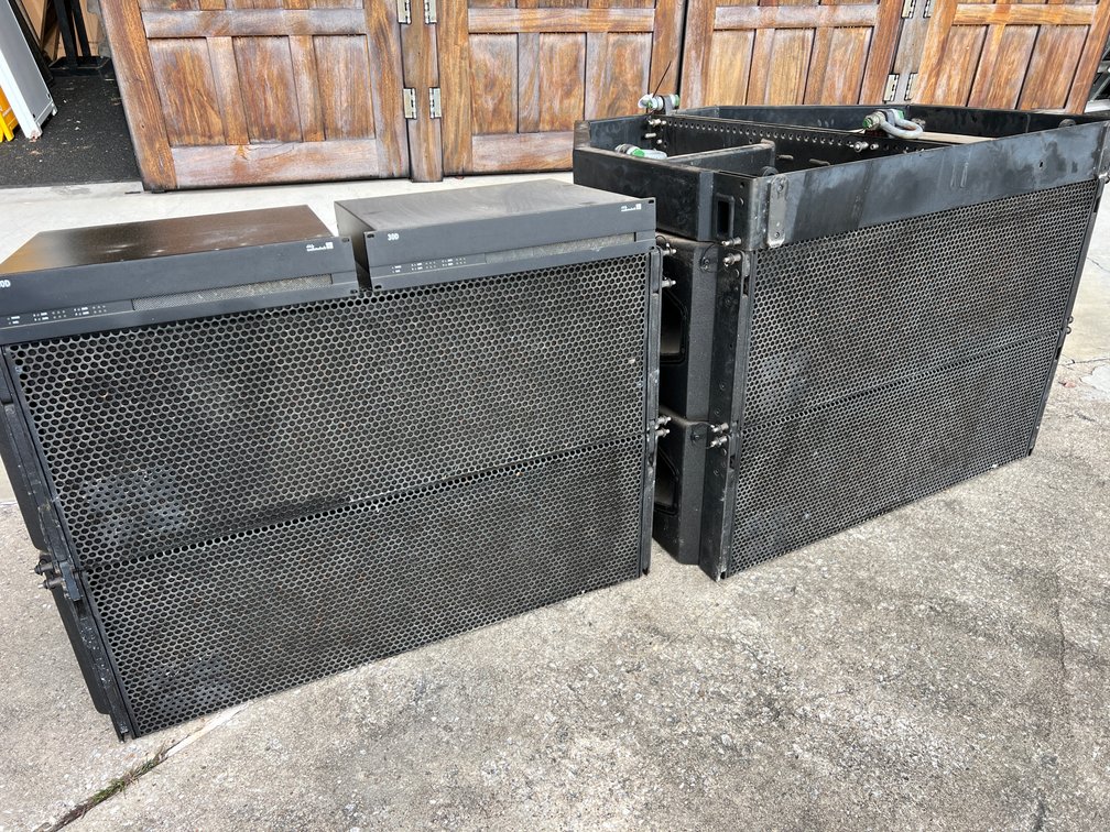 (4) d&b Audiotechnik J8 Loudspeakers with (2) d&b Audiotechnik 30D Amplifiers and Rigging
