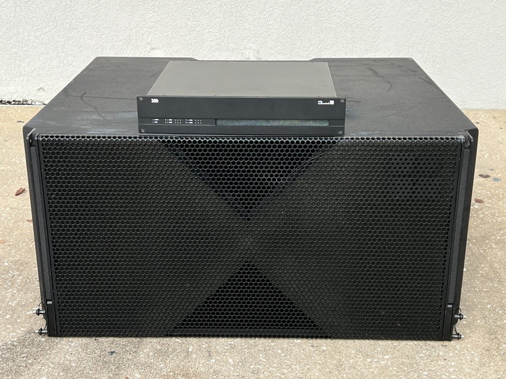 d&b Audiotechnik J-SUB Subwoofer (3x18") with d&b Audiotechnik 30D Amplifier
