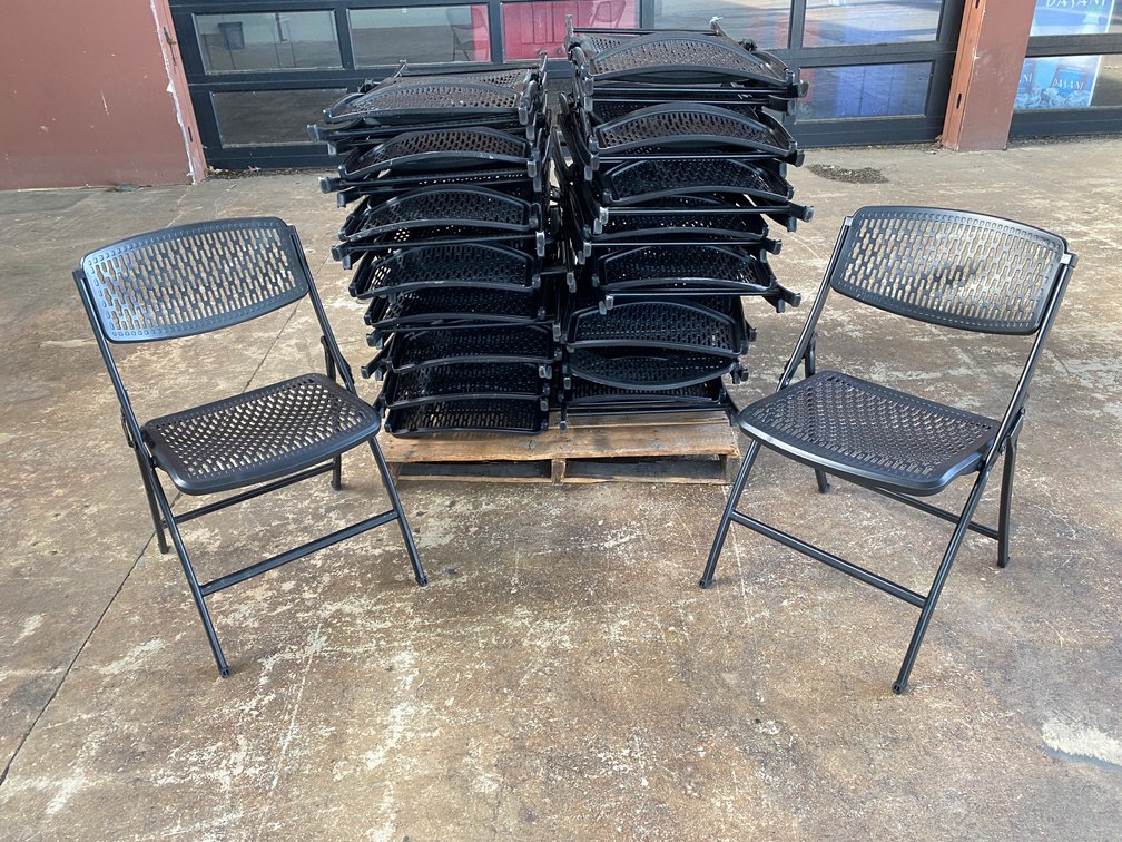 (36) Pallet of Mity Lite Folding Chairs 