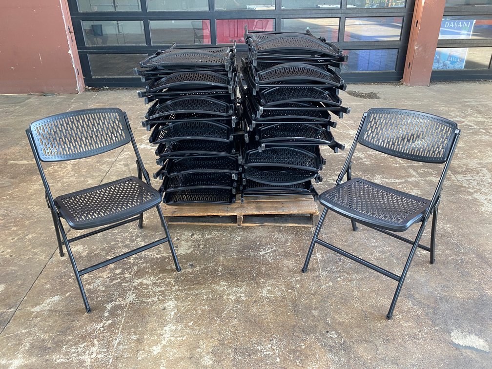 (36) Pallet of Mity Lite Folding Chairs 