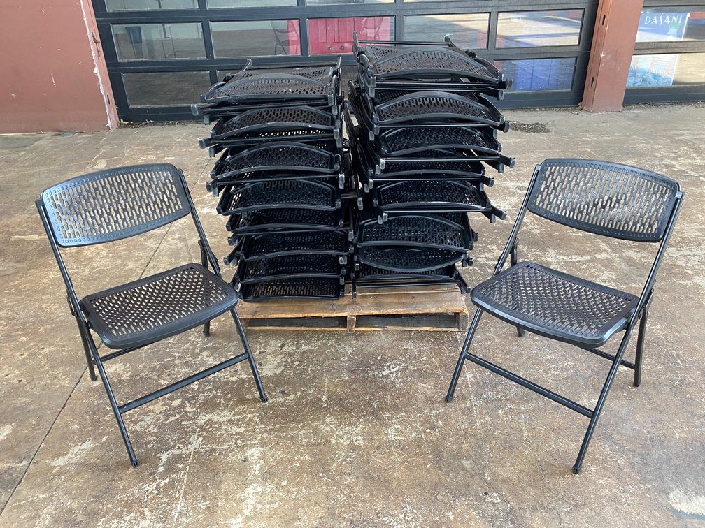 (36) Pallet of Mity Lite Folding Chairs 