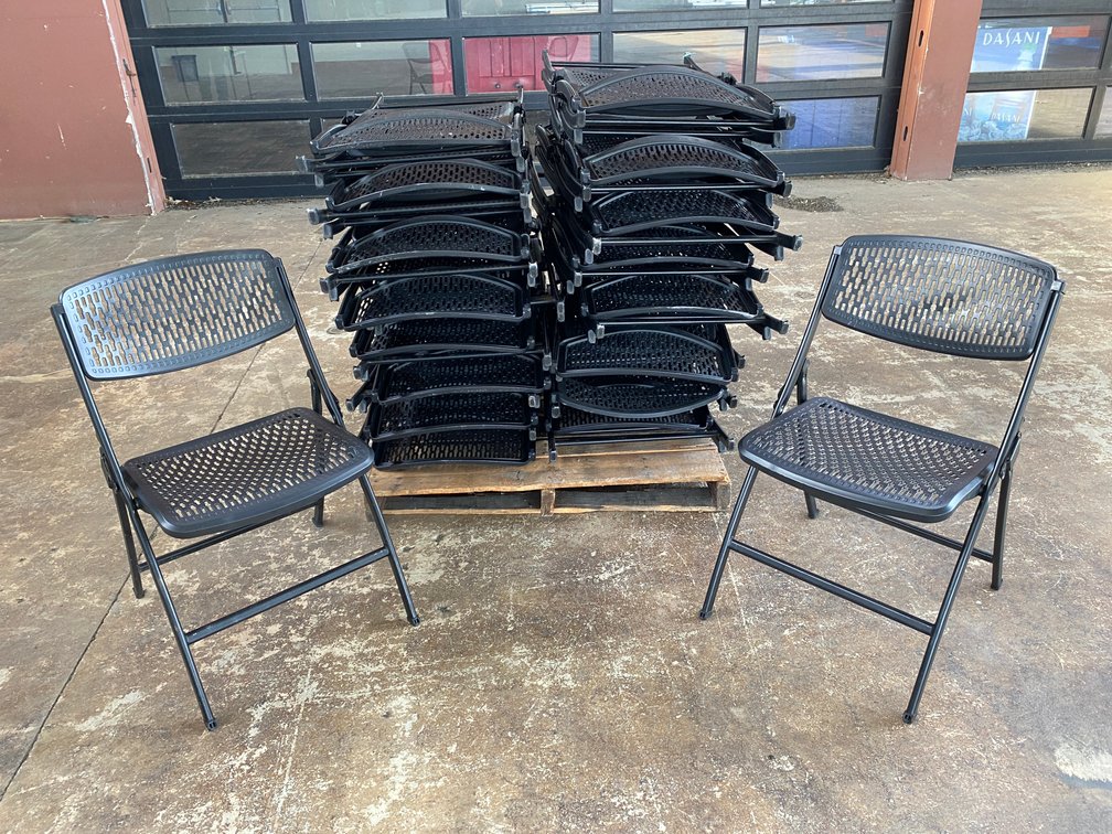 (36) Pallet of Mity Lite Folding Chairs 