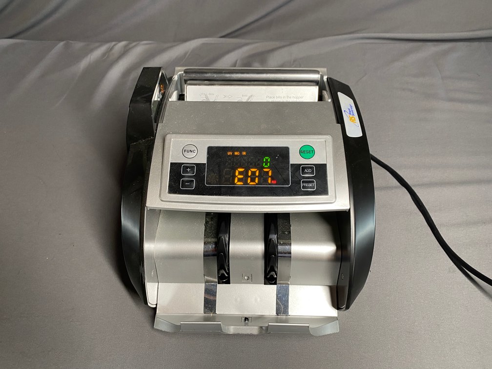 Royal Sovereign Cash Counter RBC-2100