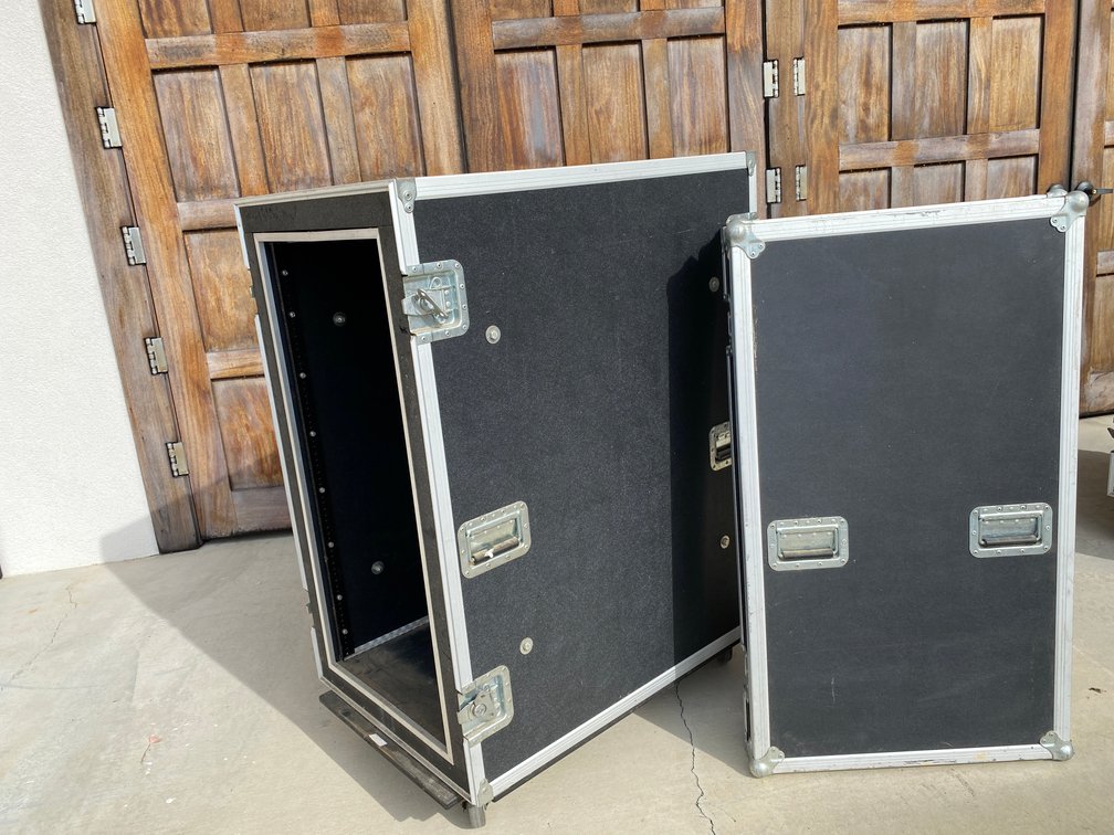 Olympic Shockmount Road Case with Casters