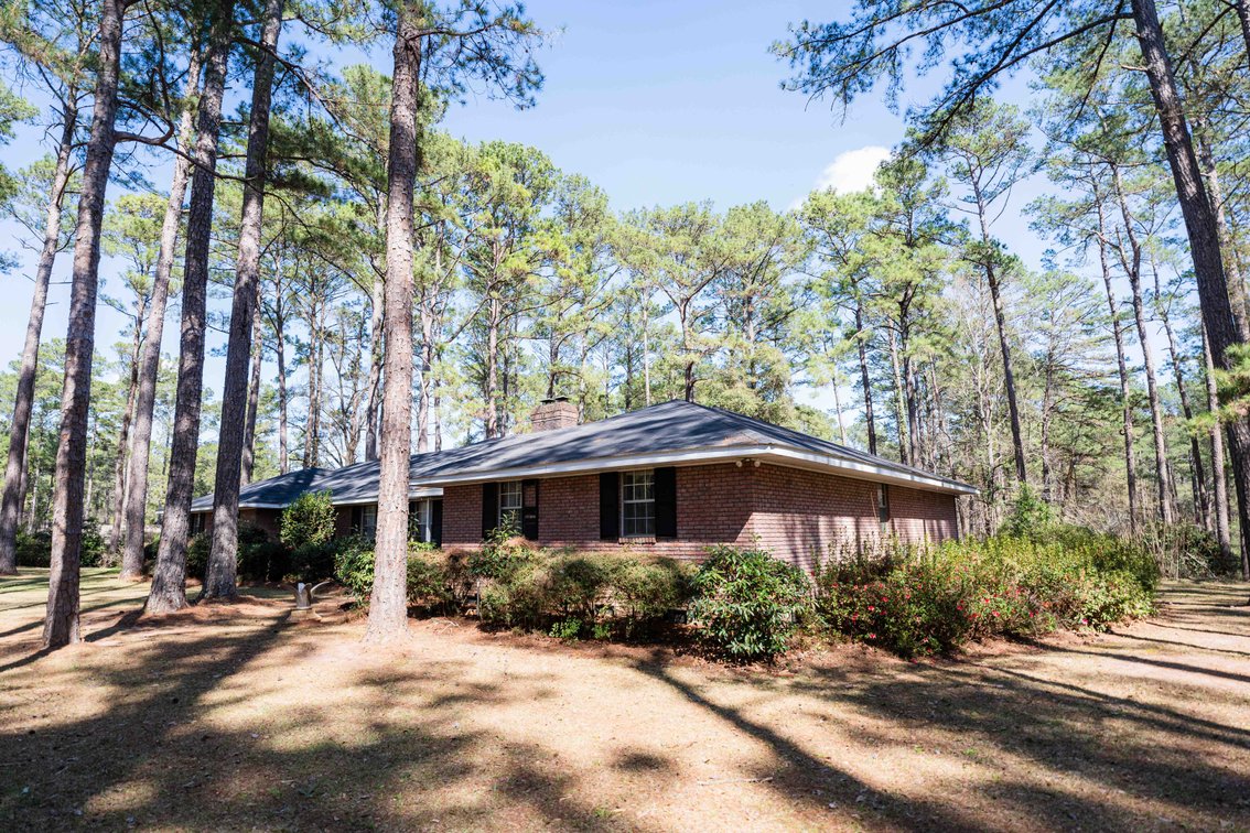Image for Country Estate Home on 7.98± Acres | Albany, Georgia