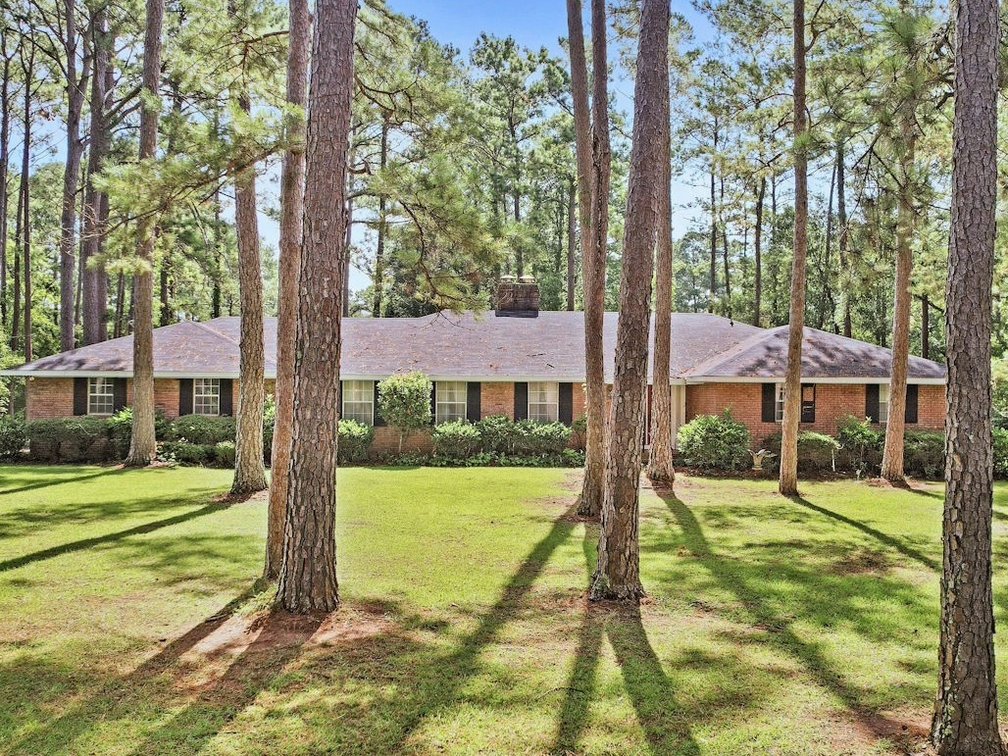 Image for Country Estate Home on 7.98± Acres | Albany, Georgia