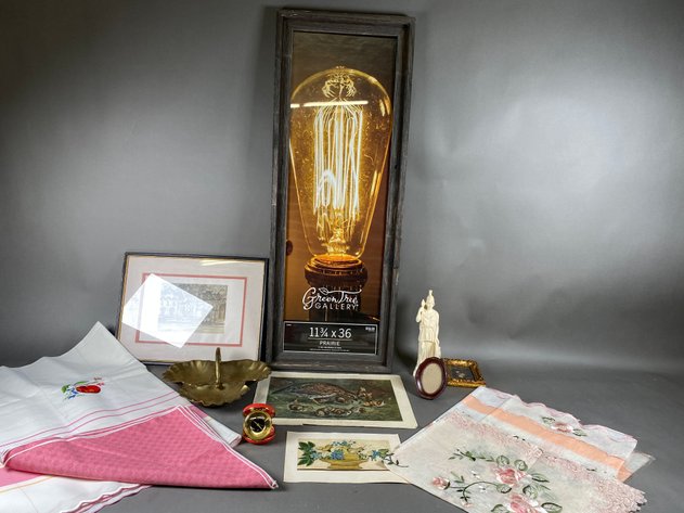 Image for Assortment of Home Decor