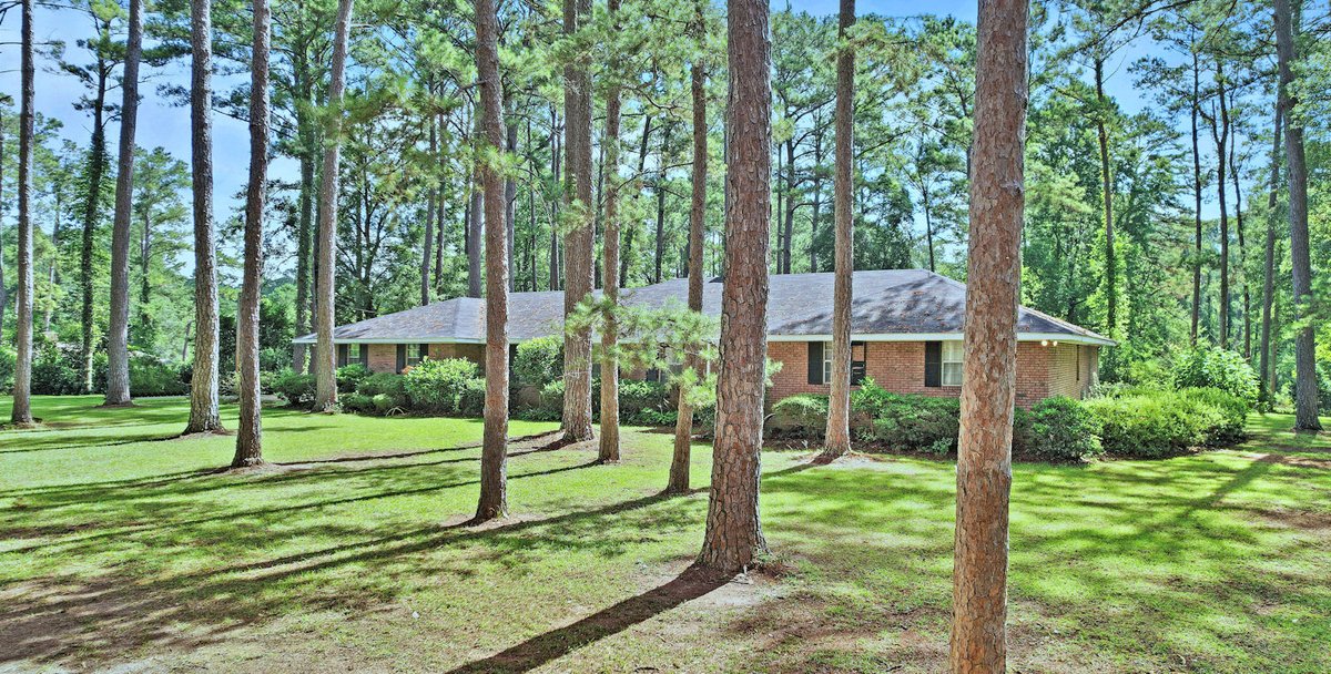 Image for Country Estate Home on 7.98± Acres | Albany, Georgia