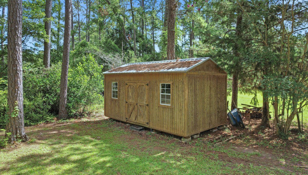 Image for Country Estate Home on 7.98± Acres | Albany, Georgia