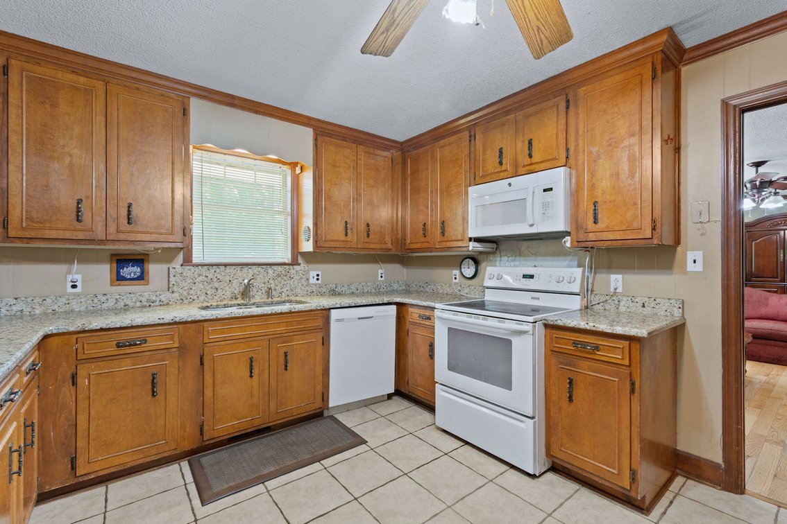 Image for Country Estate Home on 7.98± Acres | Albany, Georgia