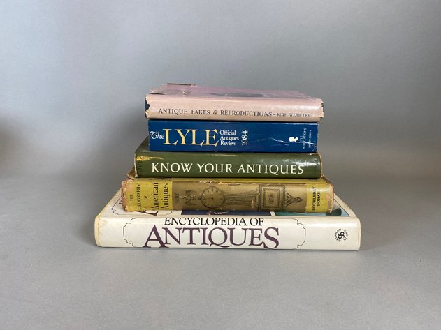 Image for (5) Vintage Antique Themed Reference Books