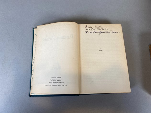 Image for Two Volumes of Compton's Pictured Encyclopedias Volumes B, D-E Copyright 1933,