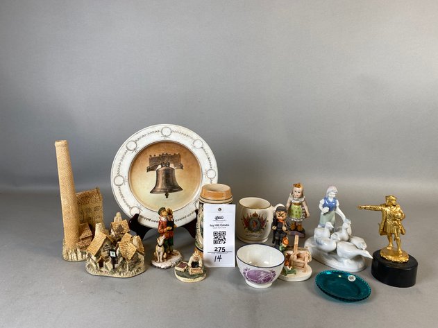 Image for Assortment of (14) Vintage Travel Souvenirs