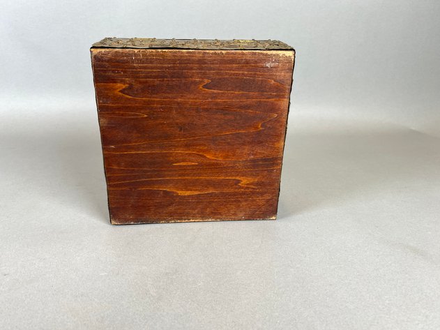 Image for (4) Vintage Wooden and Resin Decorative Boxes