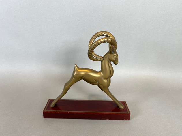 Image for (8) Piece Collection of Animal Themed Figurines
