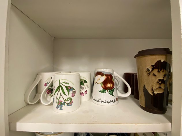 Image for Contents of Kitchen Cabinet Including (3) Shelves