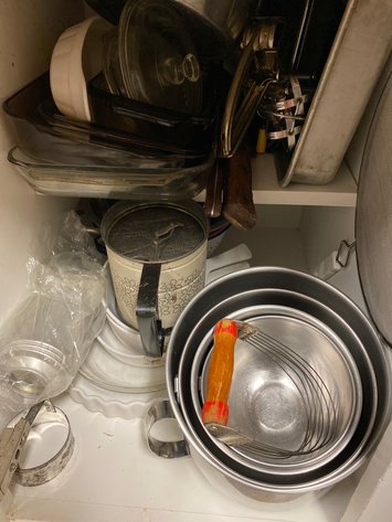 Image for Contents of Cabinet