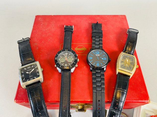 Image for Vintage Men's Watches, Pins & Cufflinks