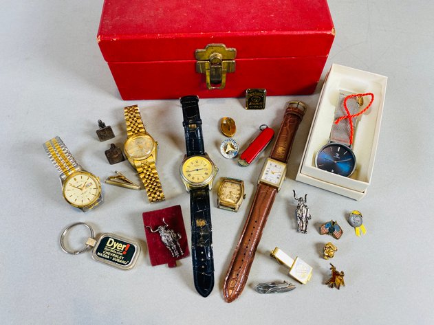 Image for Vintage Men's Watches, Pins & Cufflinks