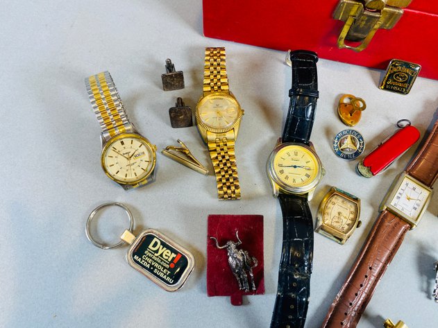 Image for Vintage Men's Watches, Pins & Cufflinks