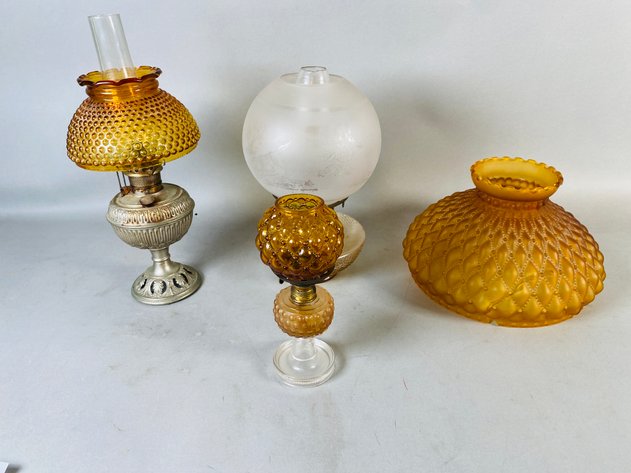 Image for (4) Vintage Glass and Metal Oil Lamps with Amberina Glass Hobnail Shades