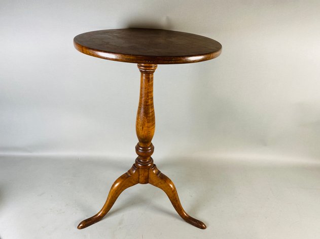 Image for Antique George III Mahogany Lamp Table With Tripod Base