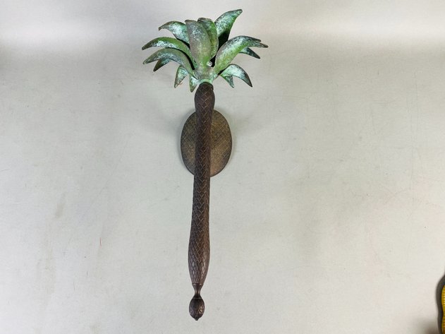 Image for Assortment of Tropical Themed Decor