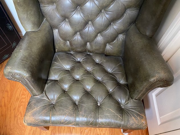 Image for Georgian Style Wingback Tufted Leather Arm Chair
