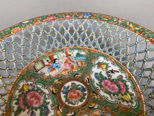 Image for Antique Chinese Rose Medallion Reticulated Bowl