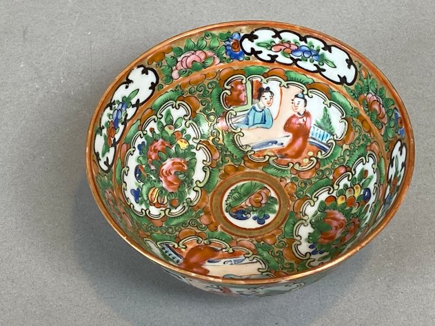 Image for Antique Chinese Rose Medallion Bowl