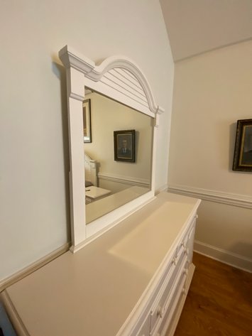 Image for Liberty Furniture Summer House Dresser and Mirror Set Matches Lots 196, 197, 198, 199