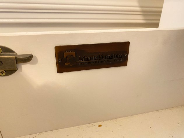 Image for Liberty Furniture Summer House (6) Drawer Dresser Matches Lots 194, 196, 197, 199