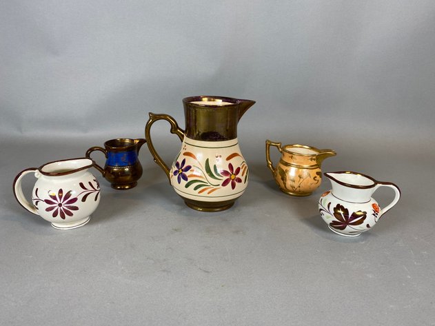 Image for (5) Pieces of Vintage English Pottery Including Wade Heath, Gray's Pottery and More!