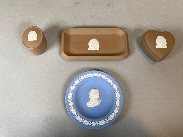 Image for (4) Wedgewood Trinket Dishes and Boxes