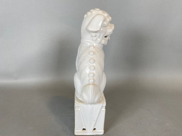 Image for White Ceramic Foo Dog Temple Lion Figurine