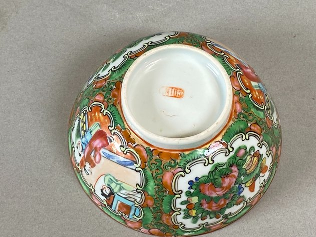 Image for Antique Chinese Rose Medallion Bowl