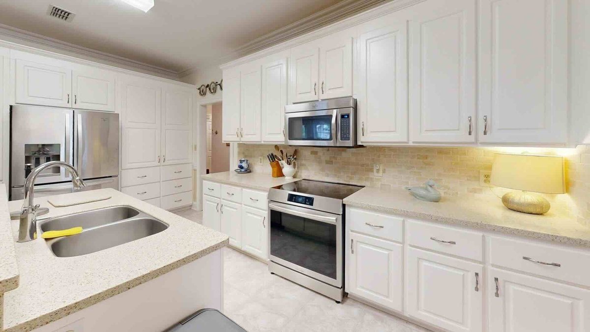 Image for Thomasville Estate Auction, Updated Ivy Hill Home with Pool