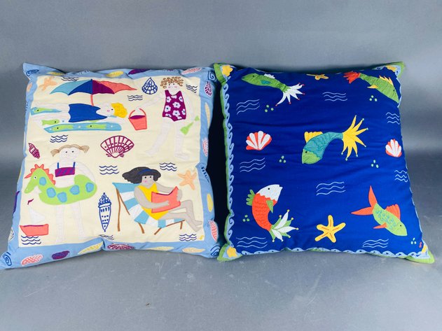Image for Pair of Applique' Throw Pillows