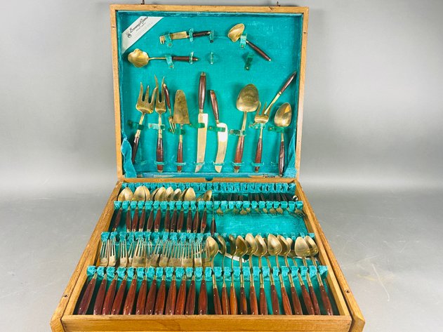 Image for Mid-Century Modern Sammis Gems Thailand Flatware Set