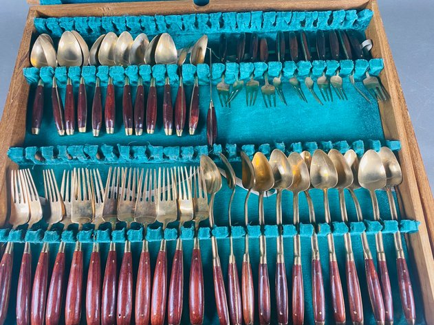 Image for Mid-Century Modern Sammis Gems Thailand Flatware Set
