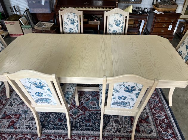 Image for Large Dining Table with Removable Leaf and (6) Upholstered Dining Chairs