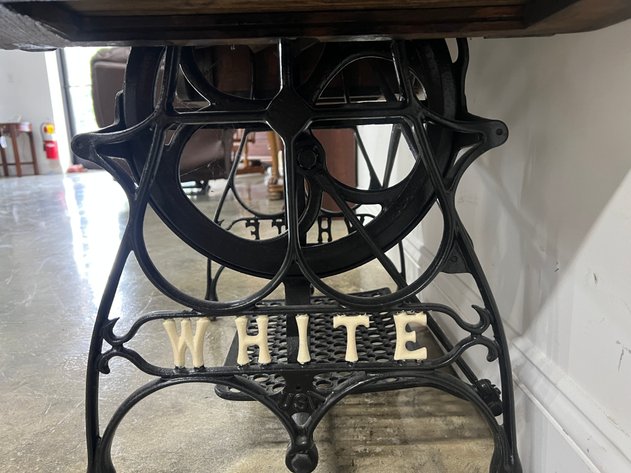 Image for Antique White Sewing Machine Table with White Sewing Machine