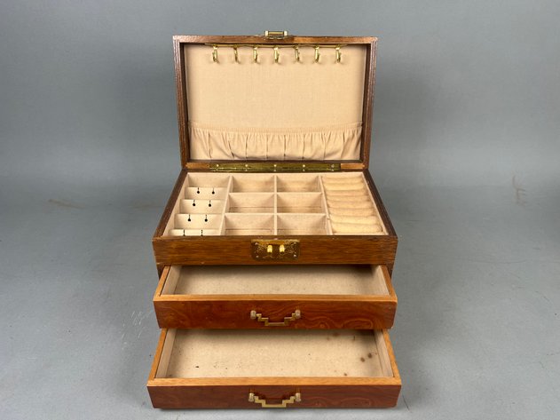 Image for Collection of Vintage Jewelry & Sewing Storage Boxes with Sewing Notions, Razorette & Collapsible Travel Cup