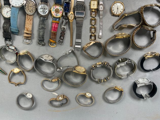 Image for Collection of Vintage & Costume Wristwatches Including Expansion Bands, Leather Straps & Assorted Styles